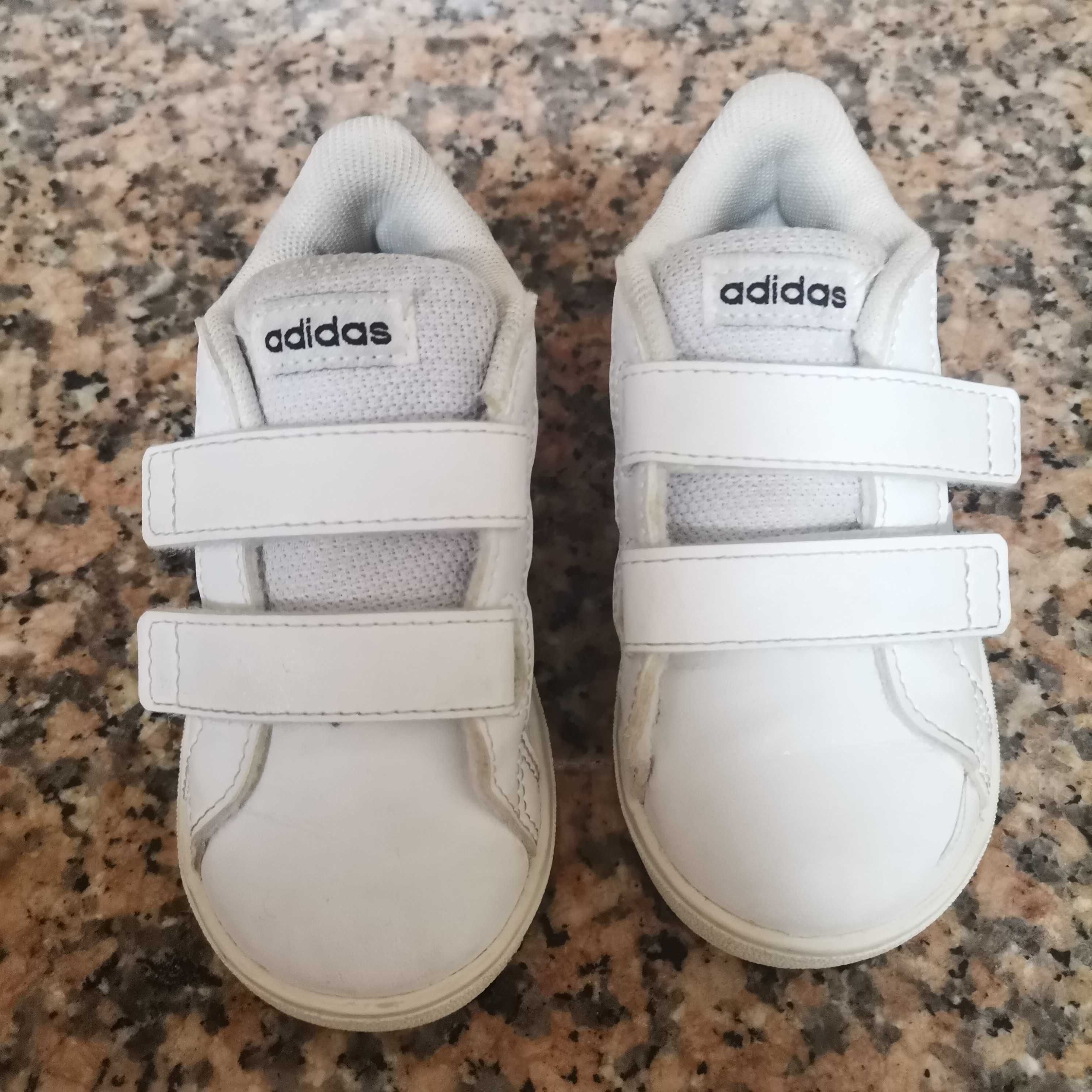 Sapatilhas adidas bebé