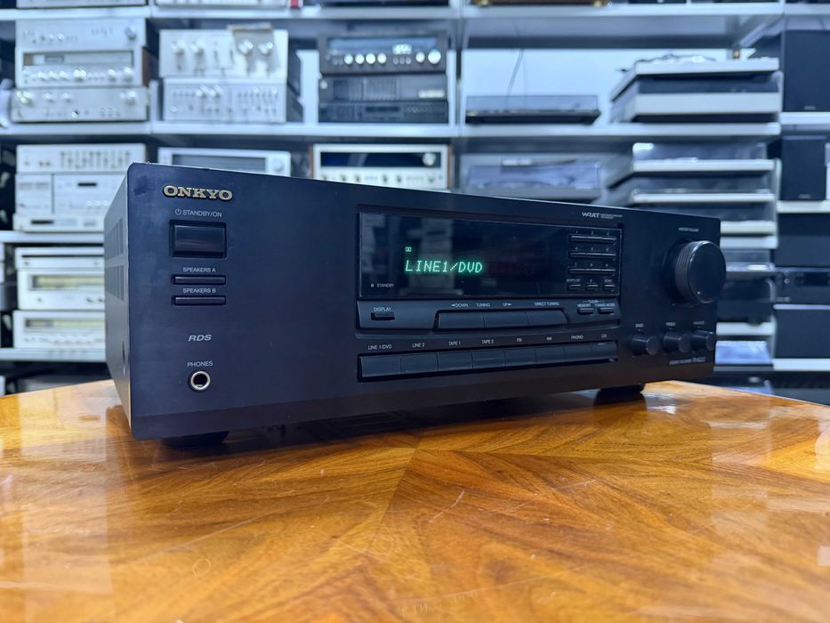 Amplituner Onkyo TX-8222 Audio Room