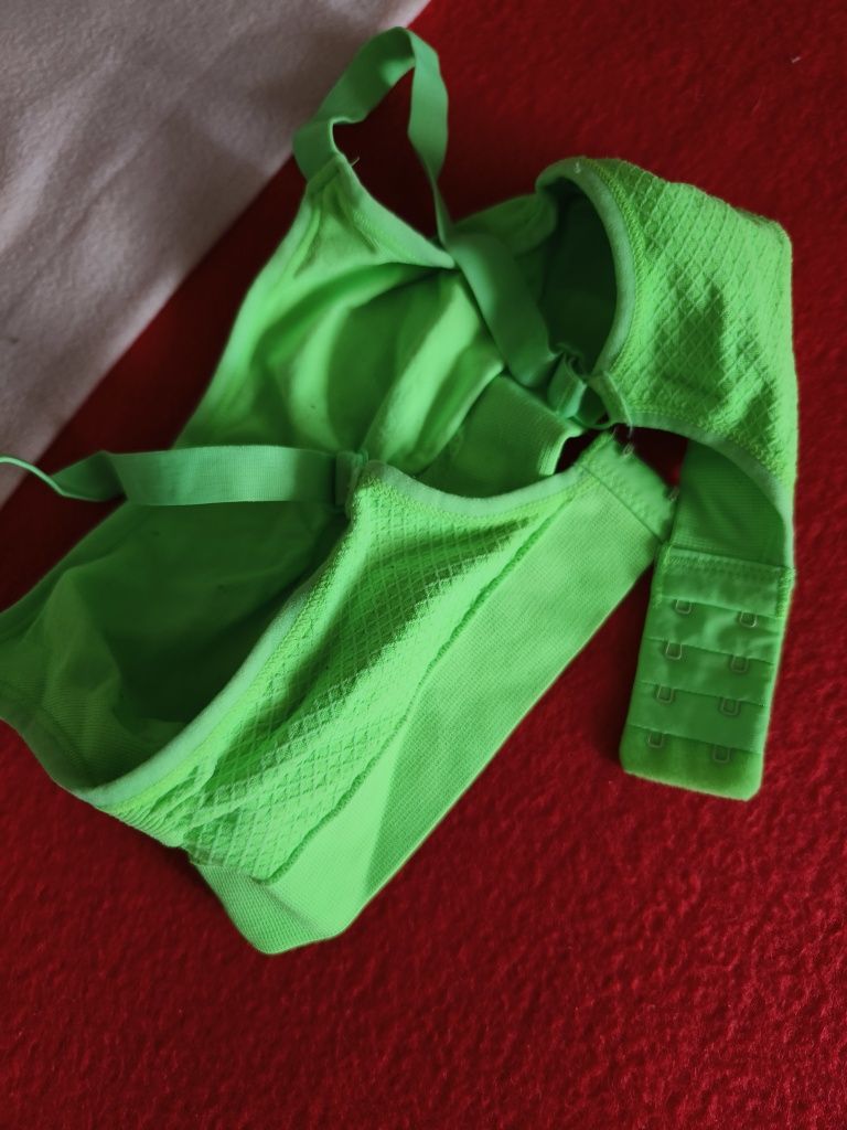 Stanik sportowy, zielony rozm. S/M