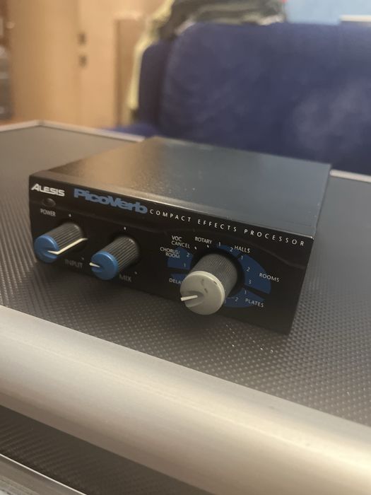 Behringer,Park,ТC,Mackie,Alesіs пульт,ревер,підсил та ін