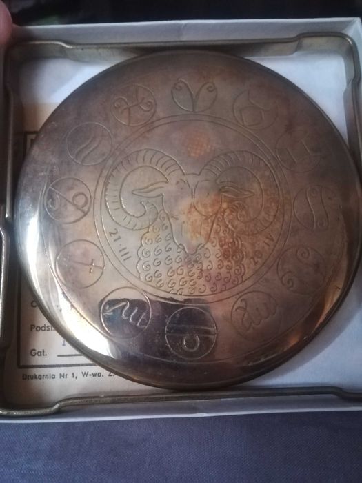 Lusterko w mosiężnej oprawie znak zodiaku Baran nowe cena od 08.02
