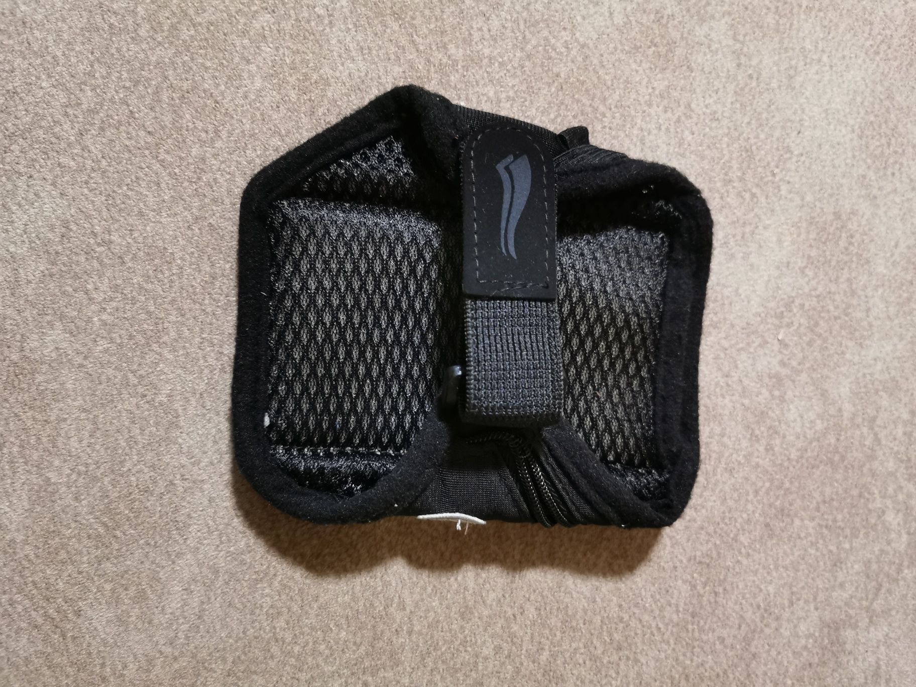 Etui na ramię na telefon, mp3 dla biegaczy, rowerzystów sports armband