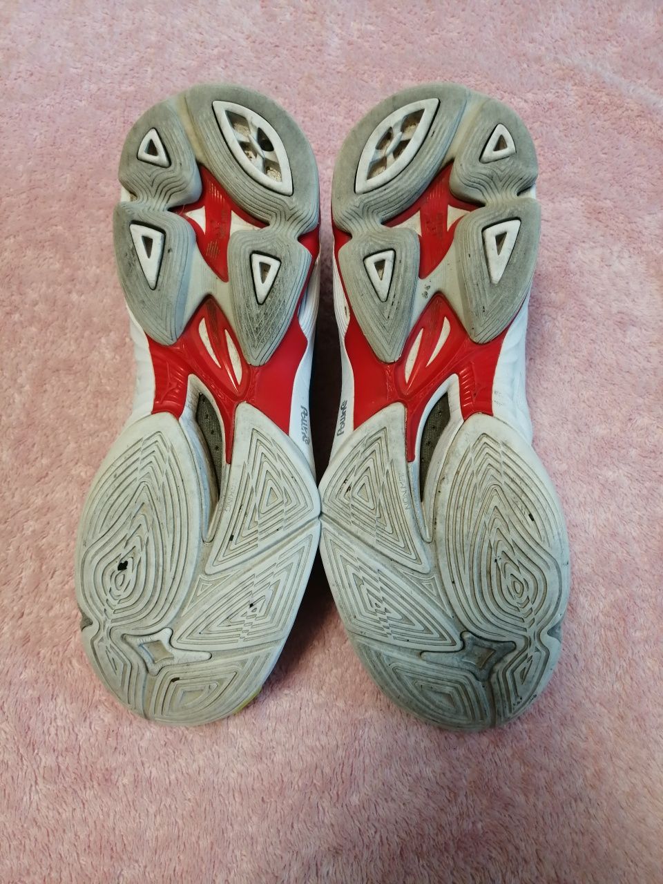 Кроссовки Mizuno Wave lightning  z 6