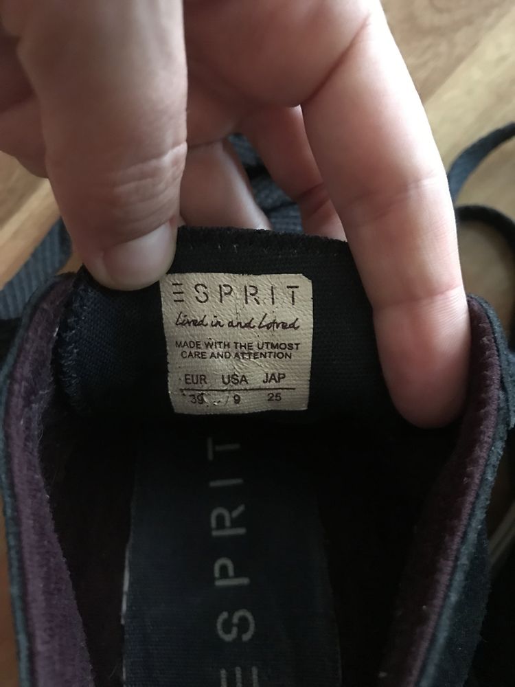 Ботинки Esprit оригинал замш р 39