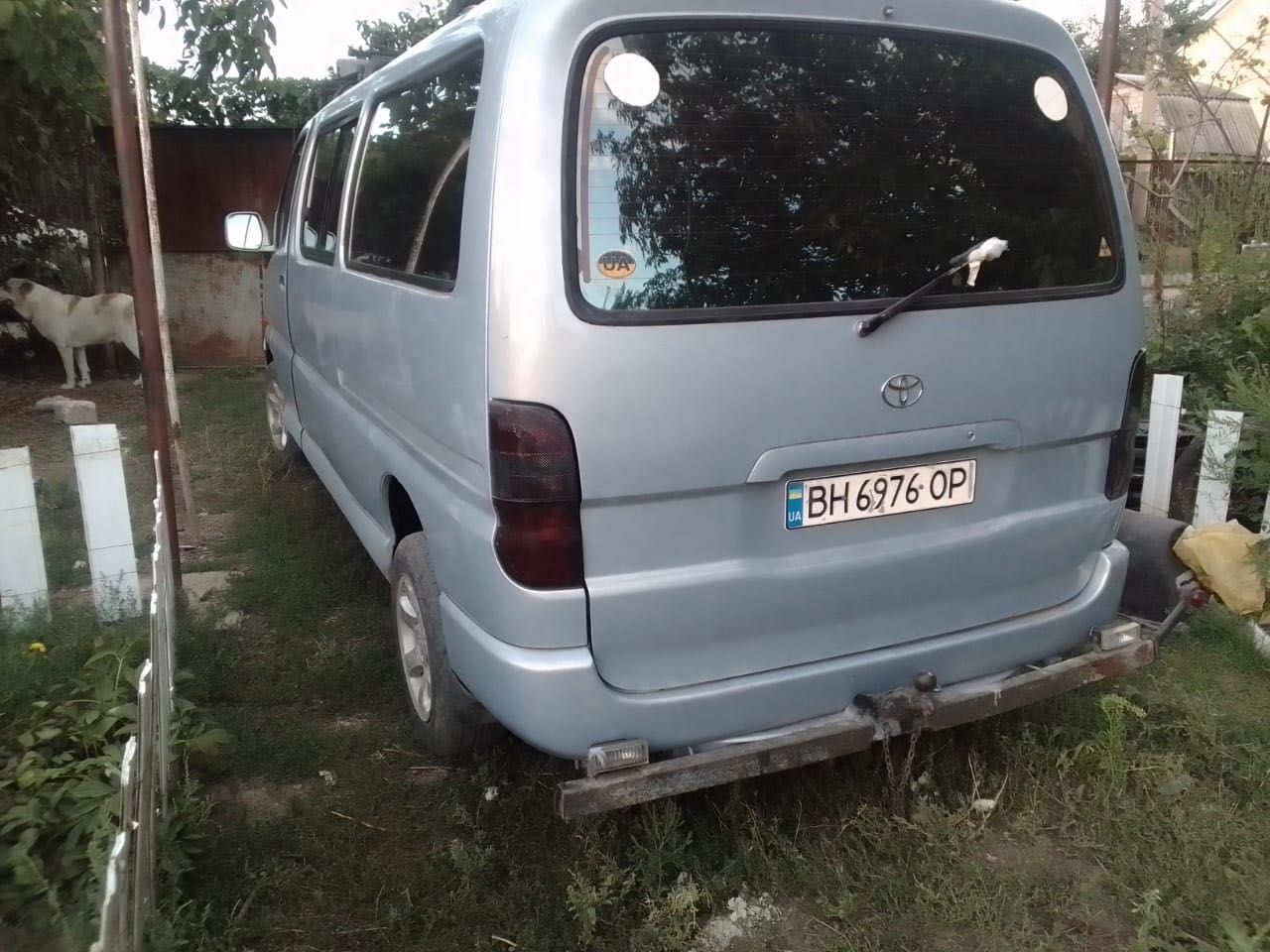 Продам в Хорошем состоянии Toyota Hiace 1997года 2.4Disel СРОЧНО