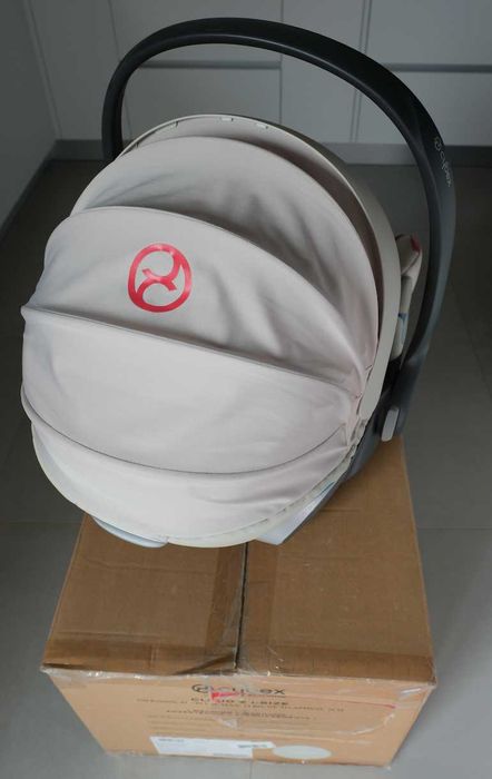 Cadeira Auto Cybex Cloud Z I-Size - Edição Ferrari