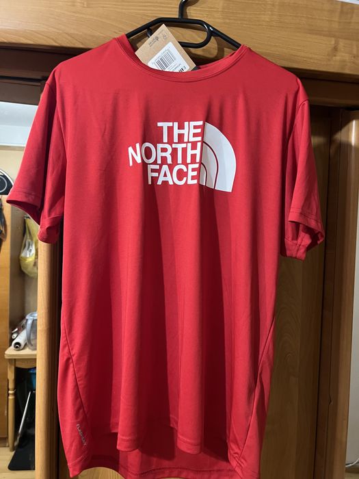 Футболка The North Face Reaxion Tee