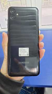 Мобільний телефон Samsung  A04e 3/64GB