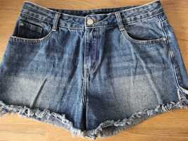 szorty jeans postrzępione (L/40)