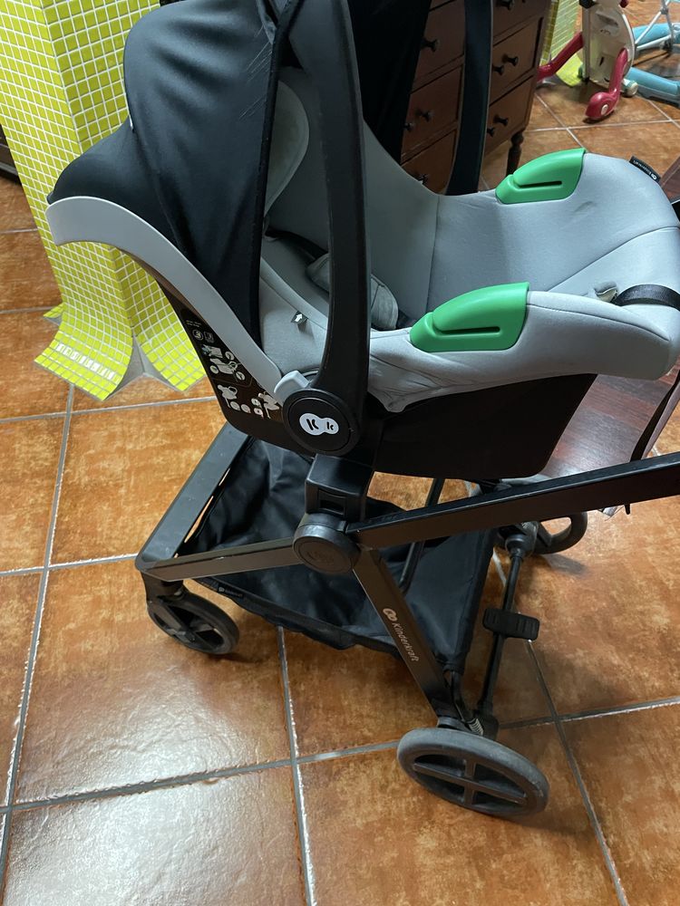 Carrinho de bebe com cadeira Auto - KinderKraft