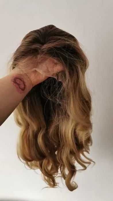 Peruka lace front naturalny blond 65 cm