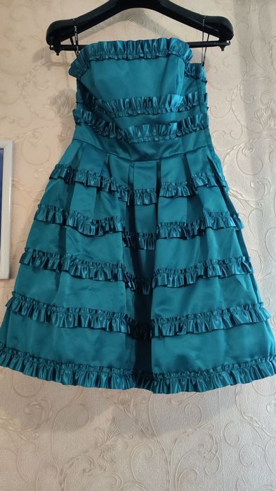 Нарядне платтячко в ідеальному стані 44 р.