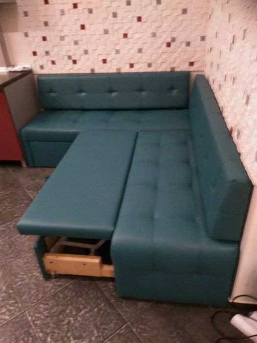 Буча, Ирпінь - Перетяжка та ремонт м'яких меблів на дому