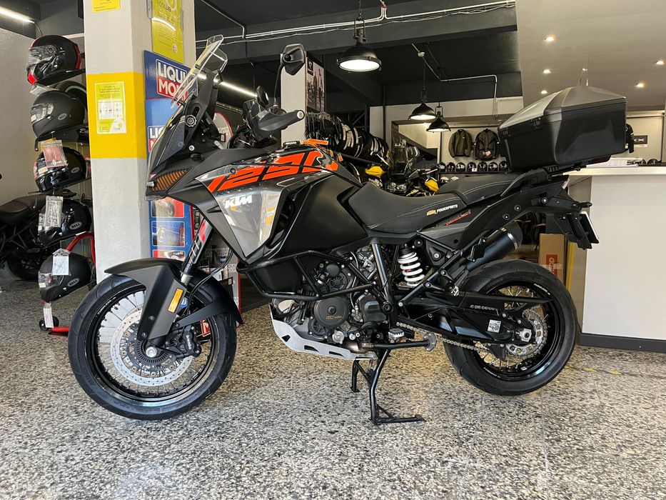 KTM 1290 Super Adventure S optima Top Case Escape Leo Vince Crash-Bars
