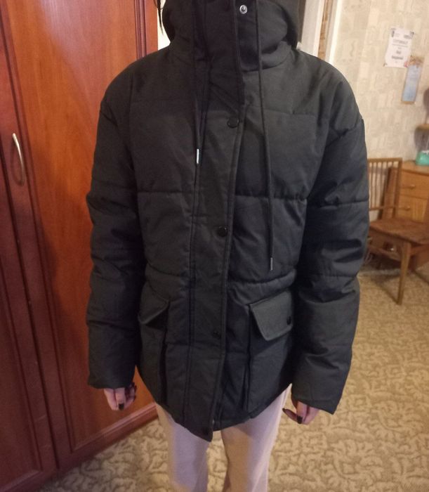 продам зимову куртку
