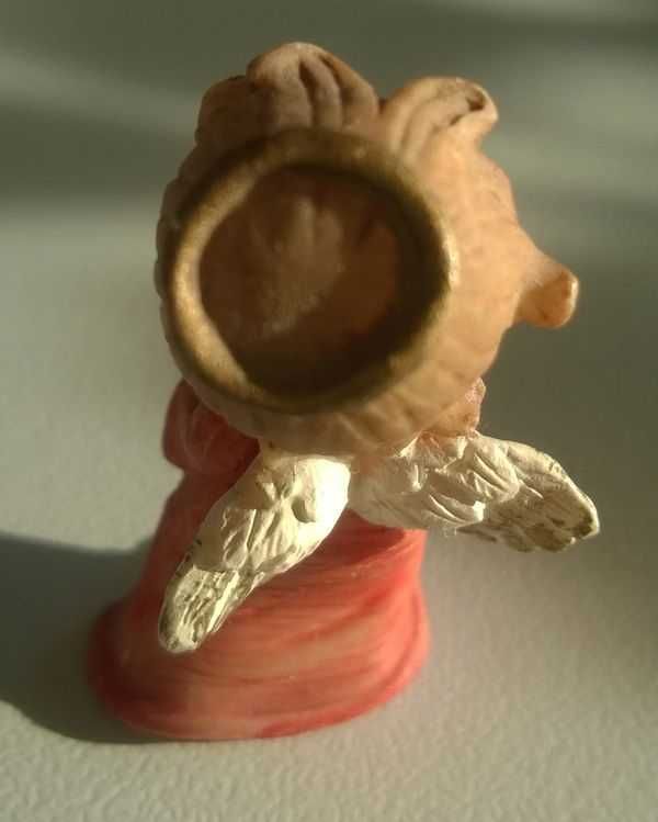 Figurki Aniołków Figurka Aniołek z magiczną różdżką czerwony 5cm