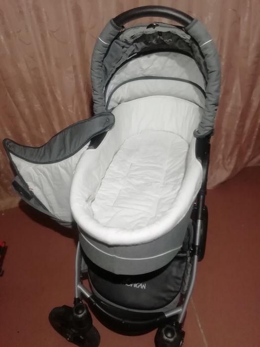 Продам Детская коляска тако 2 в 1