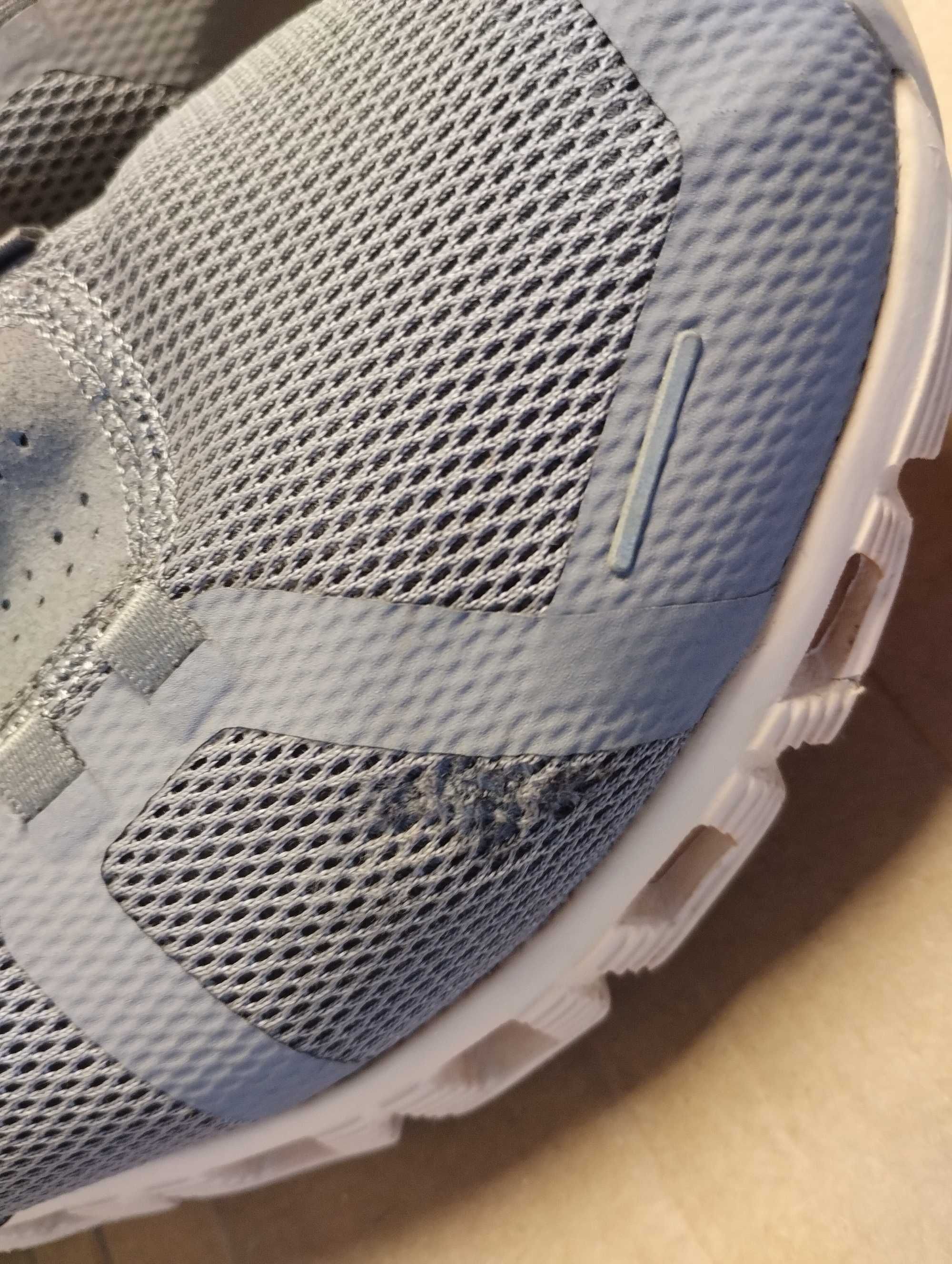 Buty do biegania biegowe ON Running Cloud  42