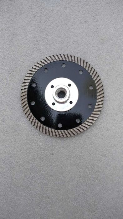 Відрізний диск по каменю