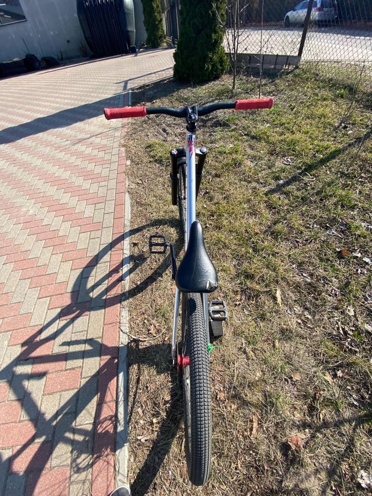 Mam na sprzedasz rower dirt octane one