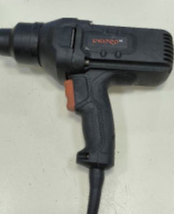 Продам гайковерт мережевий дніпро м у використанні був два рази