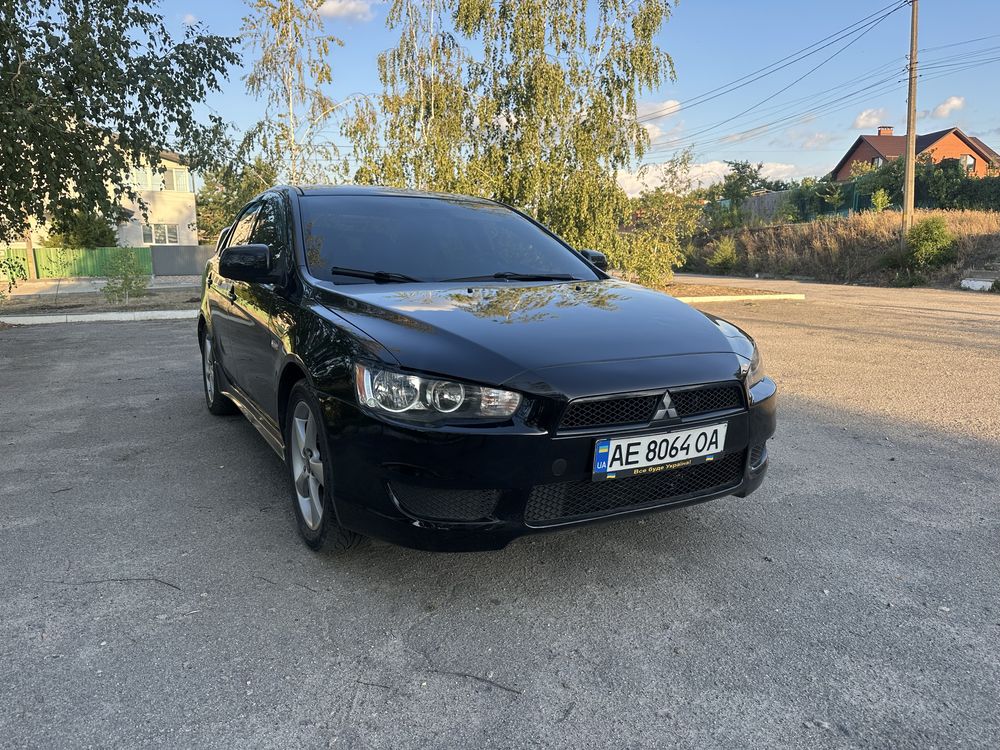 Продам митсубиси лансер 10 х
