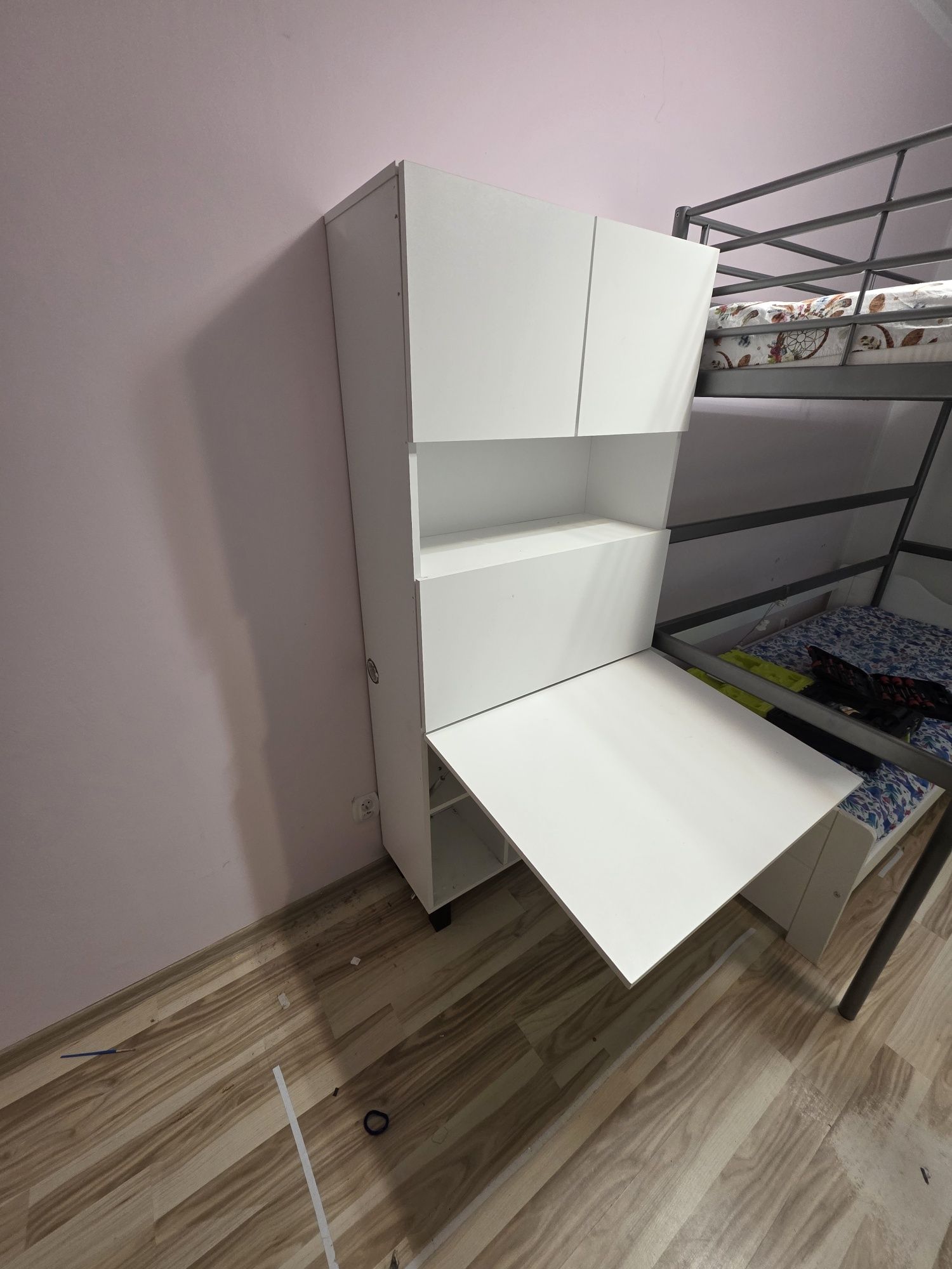 Oddam komodę z funkcją biurka