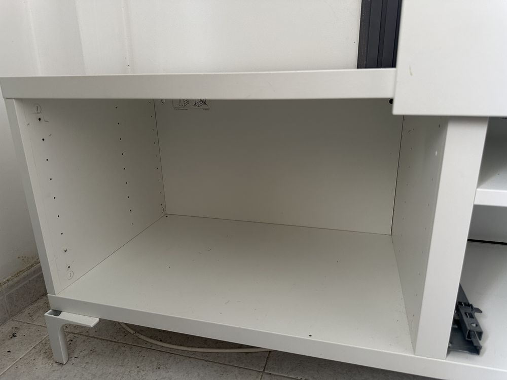 Vendo combinação BESTA IKEA
