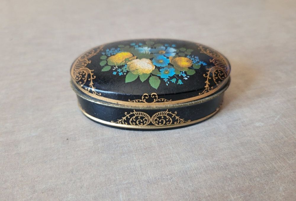 Pudełko na drobiazgi England Vintage