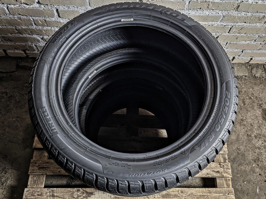 Зимові 205/50r17 Pirelli | 7.5/6.5mm | 2024 | Преміум шини | Ідеальні