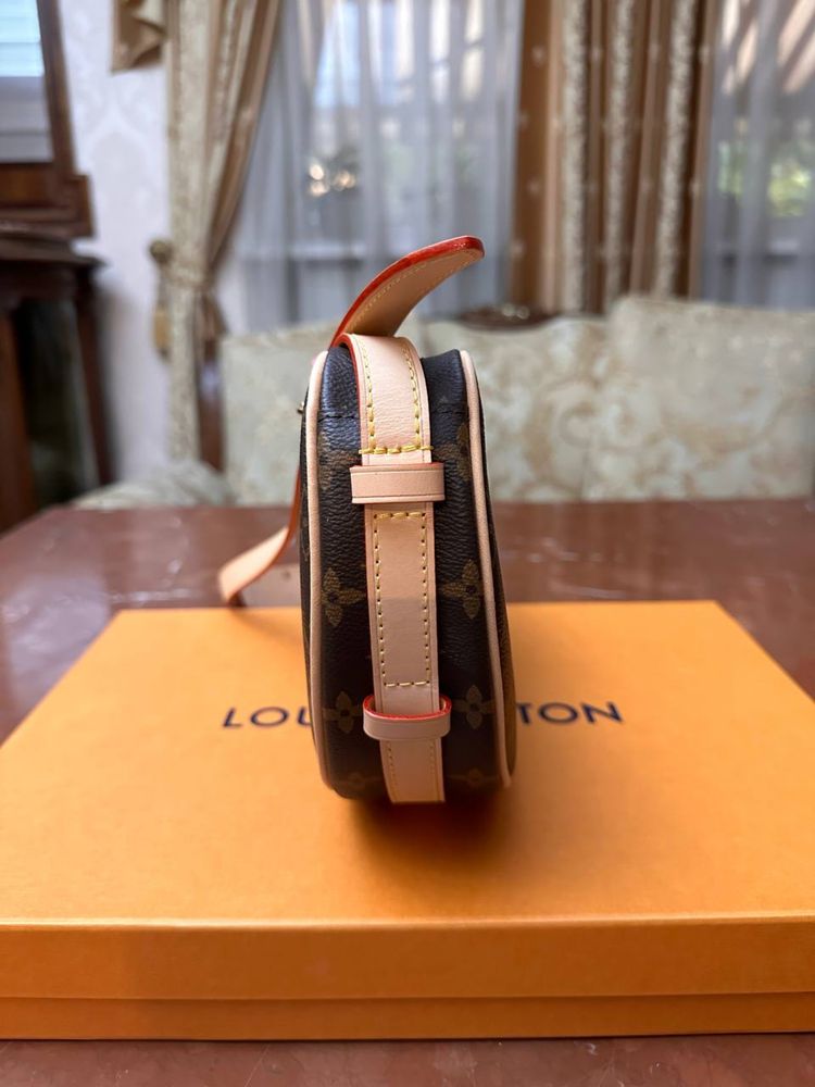 Сумка Louis Vuitton
