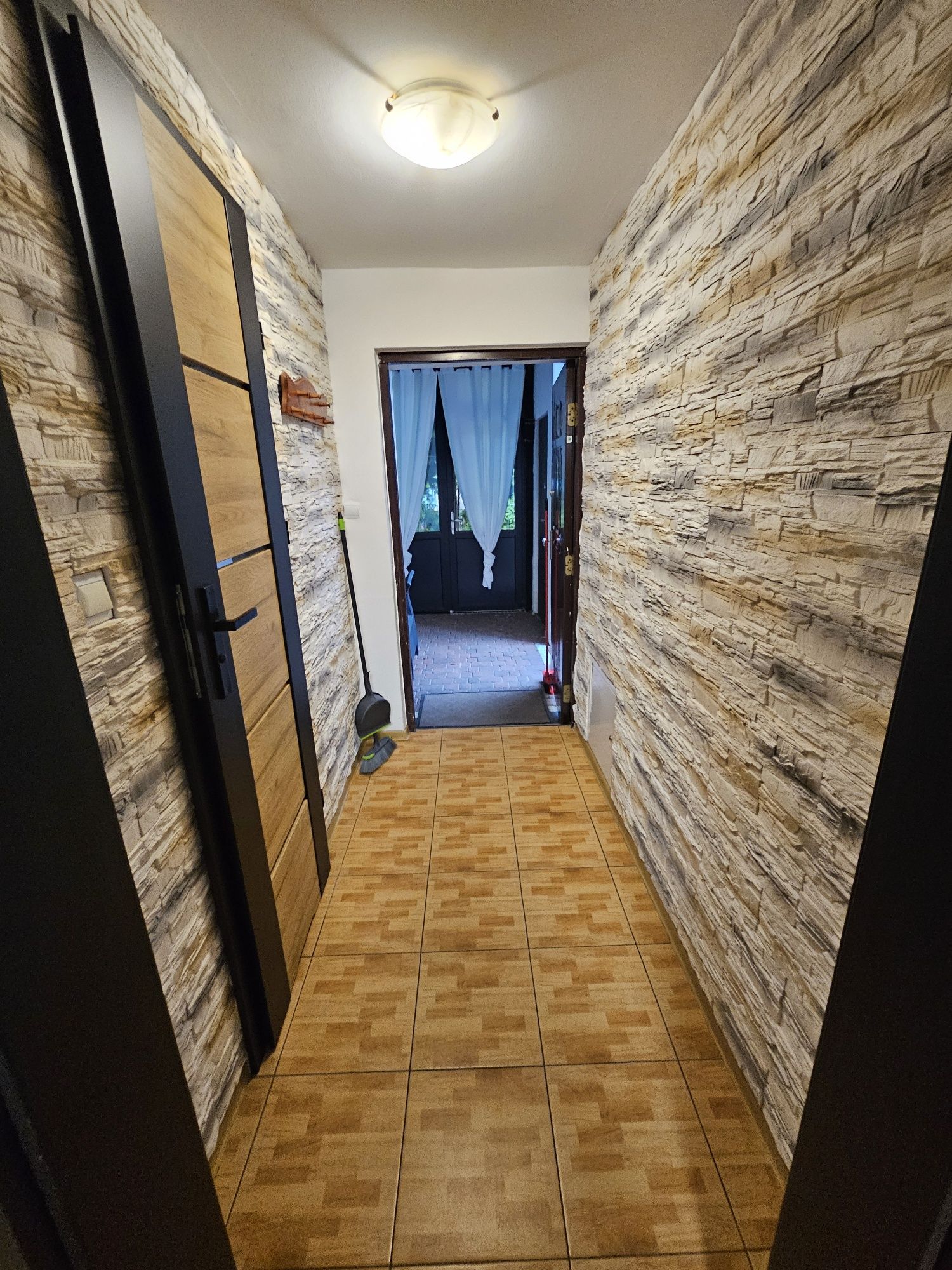 Pokój apartament 3 osóbowy nad morzem/ 100 m do plaży/ parking/ WiFi