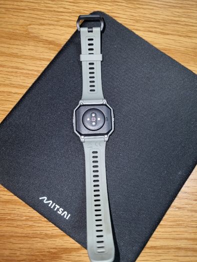 2 relógios Amazfit, semi-novos