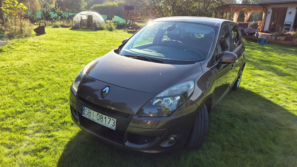 Renault Scenic Rodzinny klasyk z historią