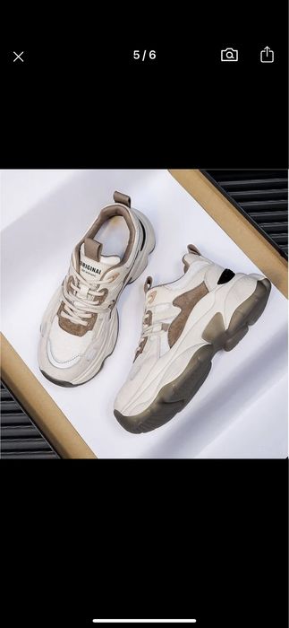 Кросівки жіночі нові