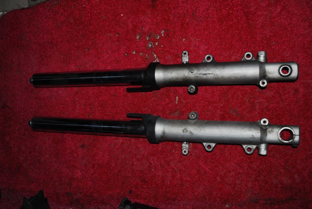 GSXR 1000 K1 K2 K3 część owiewki silnik lagi koło