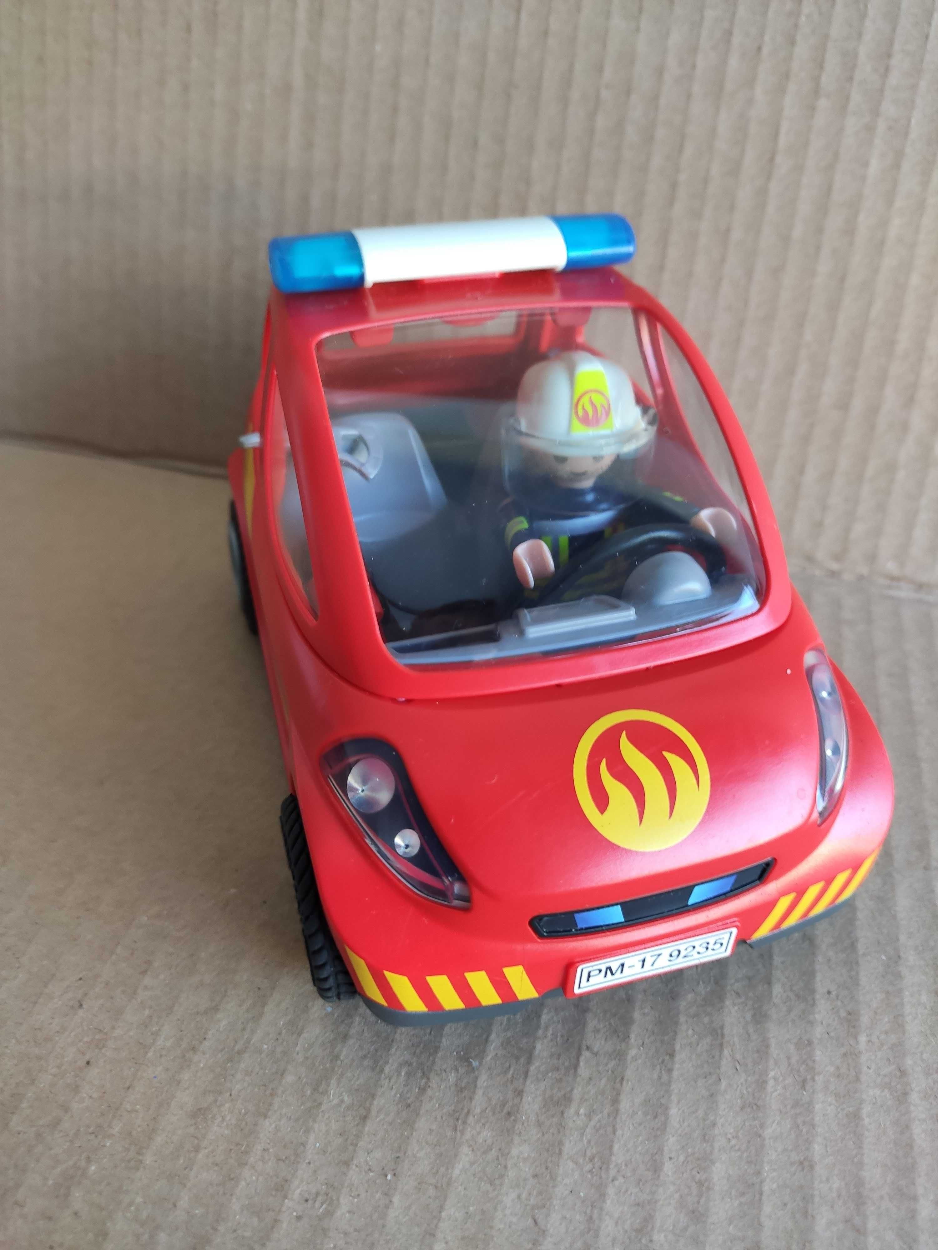 Carro bombeiro playmobil