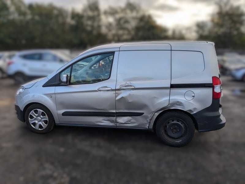 Ford Transit Courier 1.5tdci 2017 (Para Peças)