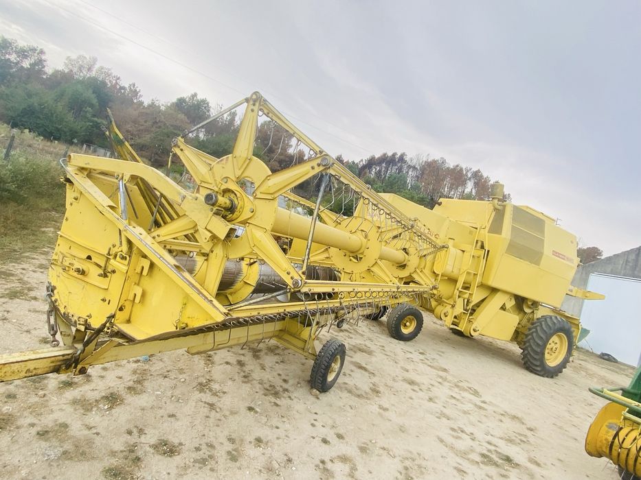 Maquina New Holland