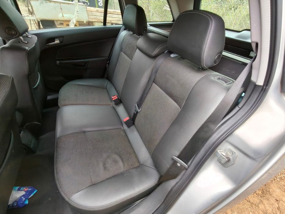 Opel astra h ano 2007 em boas condicoes, com full extras