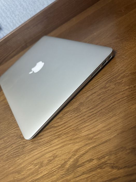 macbook air 13-inch 2017 повний комплект