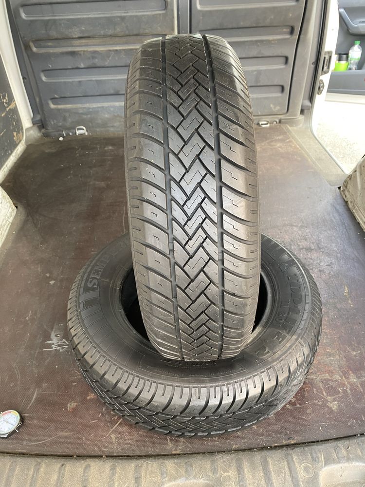 Шины 165/70 R13  всесезонные пара  Semperit.