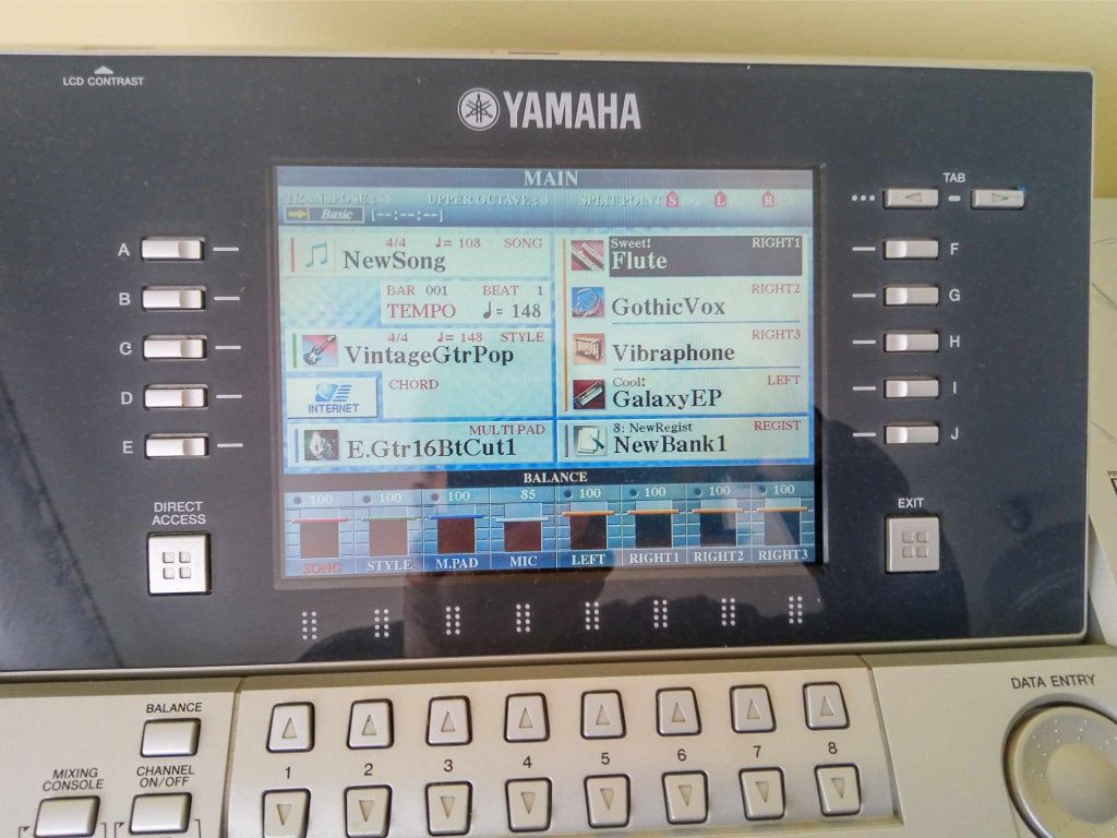 Keyboard yamaha tyros 2