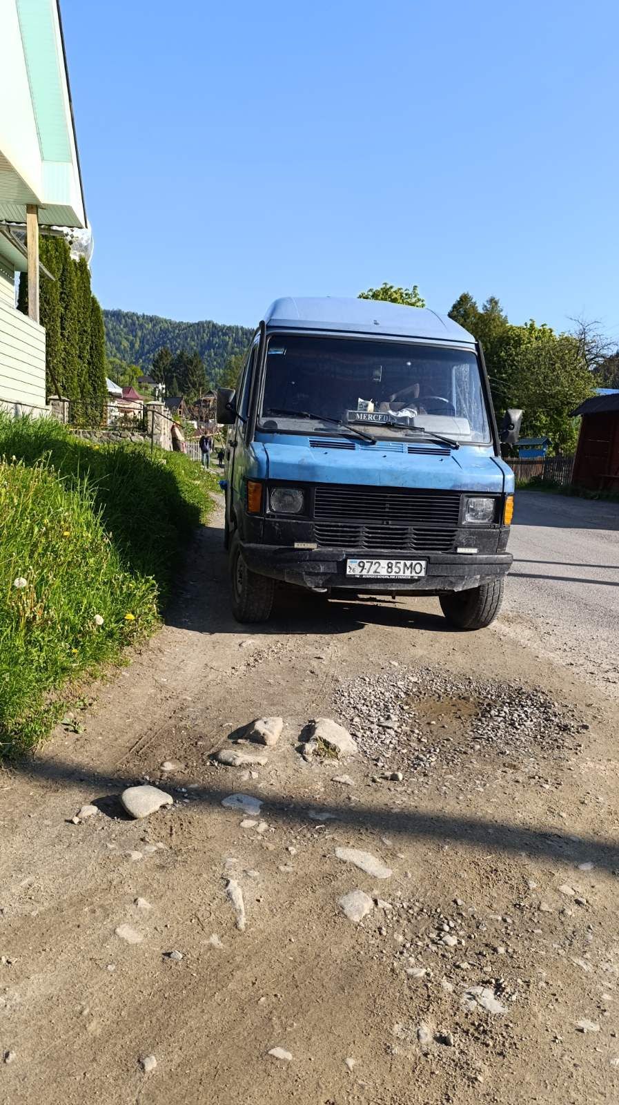 Продам мерседес бус 310.