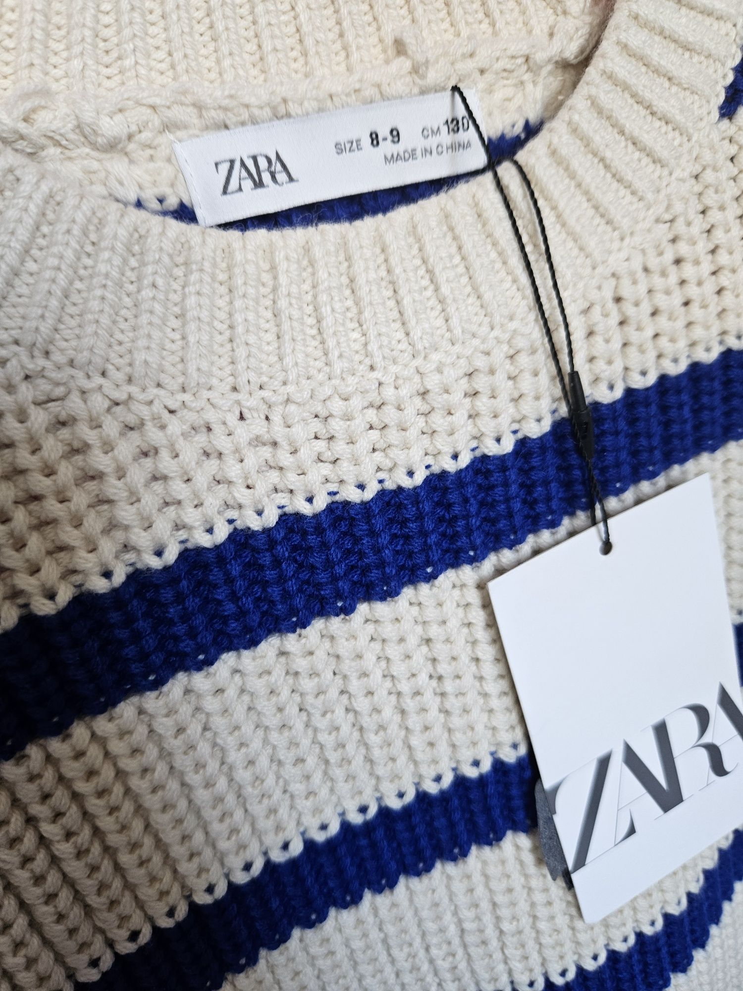 Sweterek Zara r. 130 8-9
