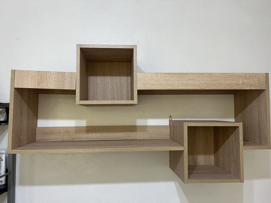 Полиця для книг