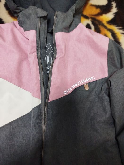 Прода детскую курточку