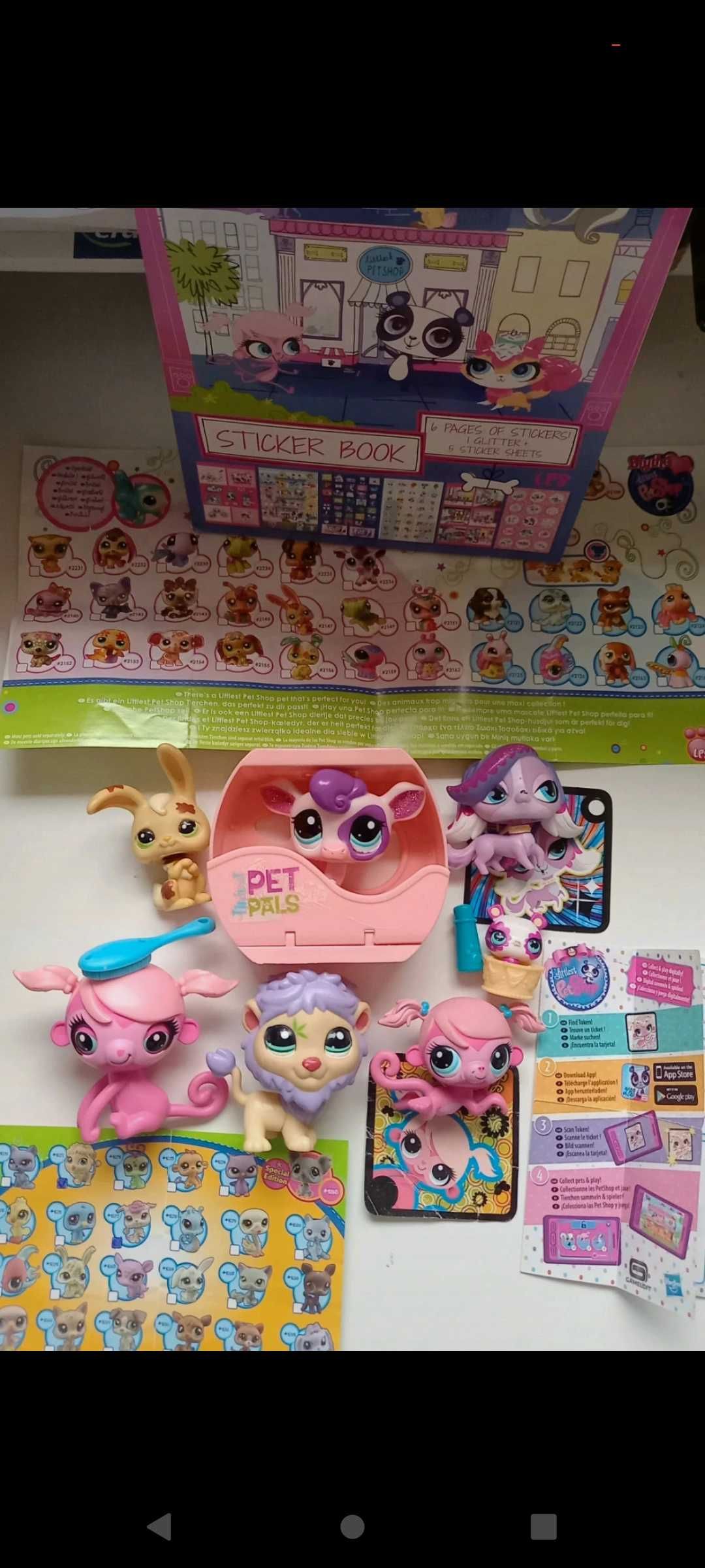 Zestaw 7 oryginalnych figurek Littlest Pet Shop + 134 sztuki naklejek