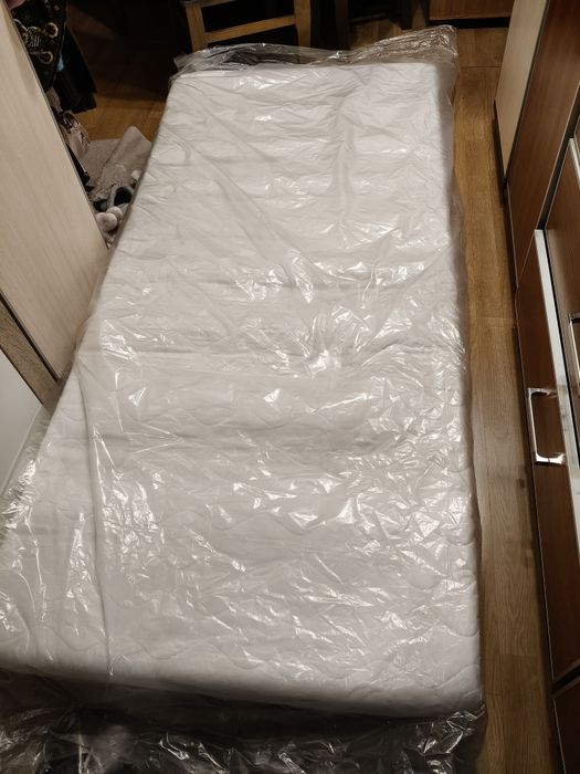 Materac do łóżka 90x200