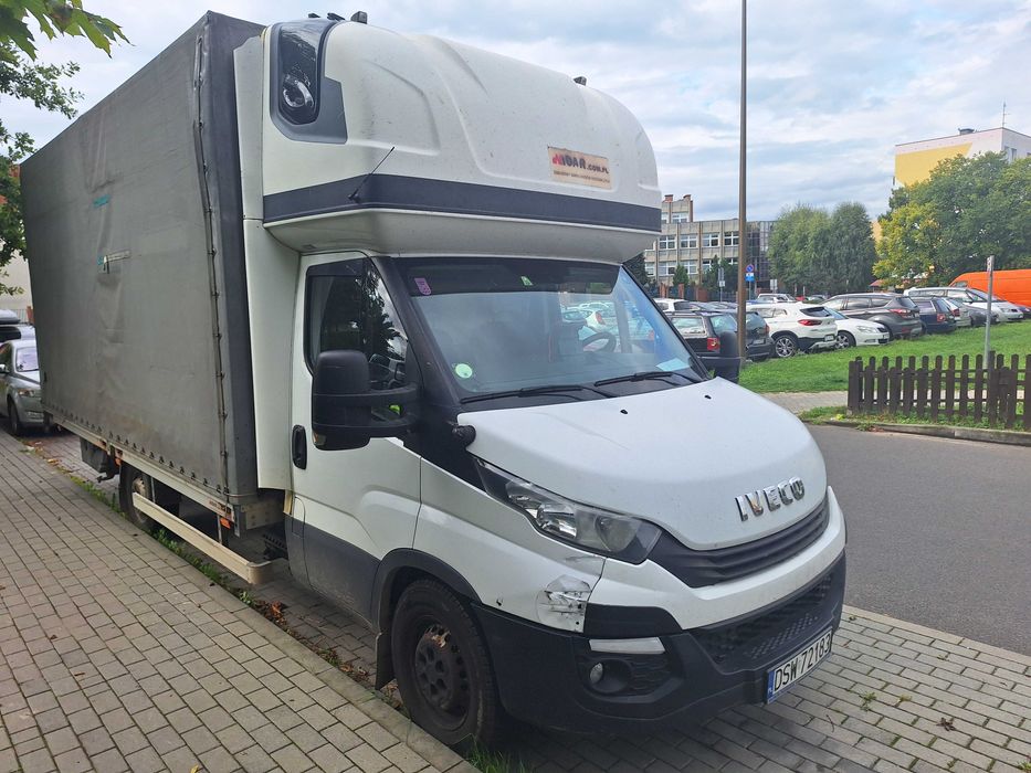 iveco daily  3.0   paka 505x225x245h cm